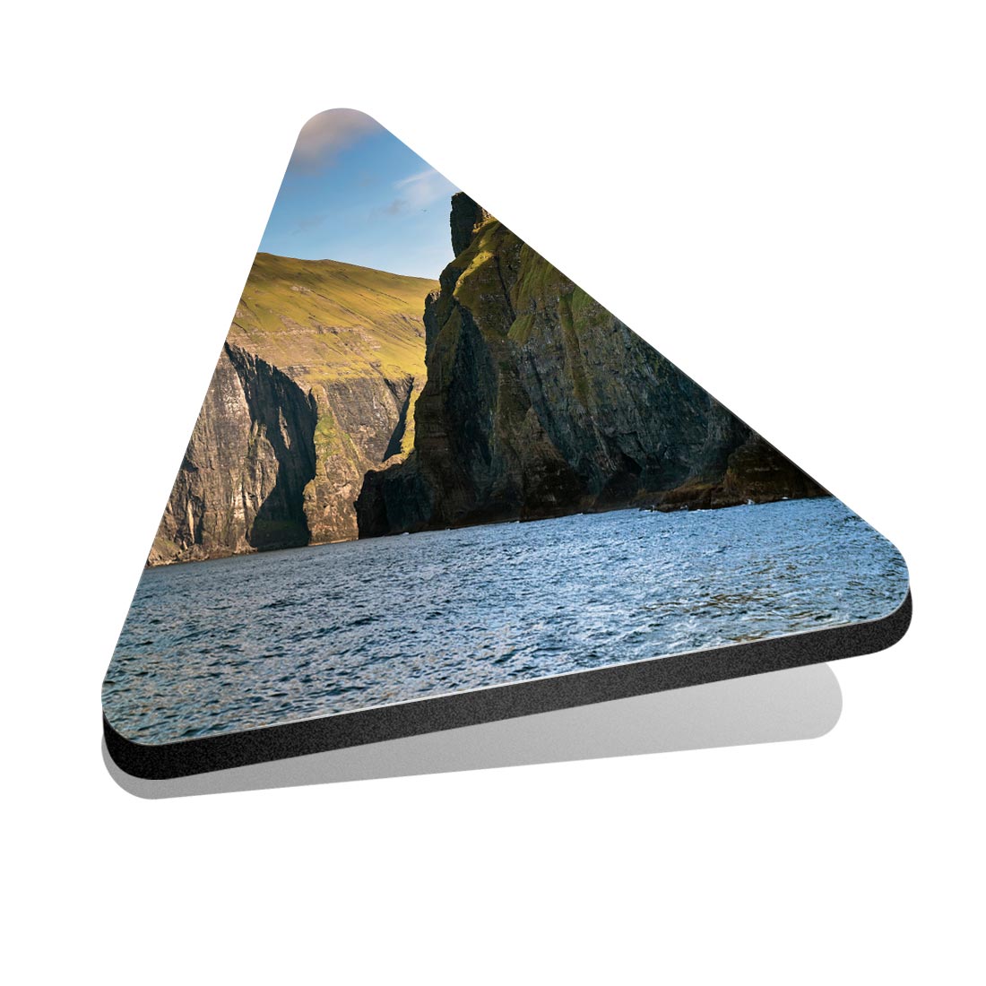 1x Triangle Fridge MDF Magnet Vestmanna Cliffs Faroe Islands Denmark #52350 - Picture 1 of 1